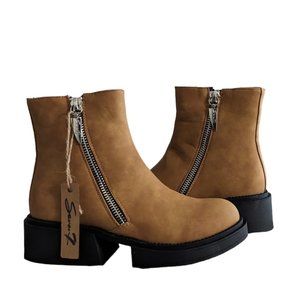 Stylish Tan Ankle Boots
